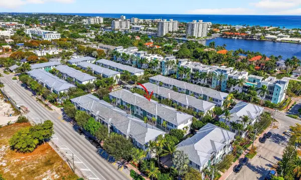 361 W Mallory Circle, Delray Beach, FL 33483