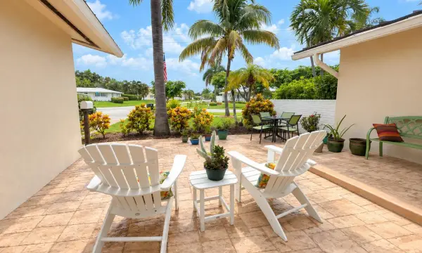 1498 SW 9th Street, Boca Raton, FL 33486