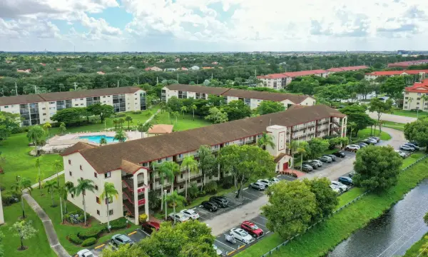 12750 SW 15th Street, Pembroke Pines, FL 33027
