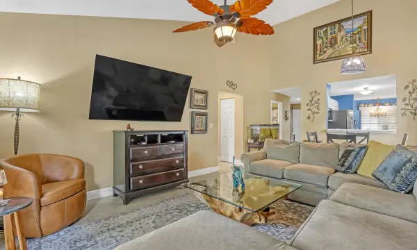 949 Honeytree Lane A, Wellington, FL 33414