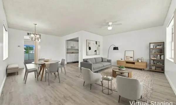 809 Flanders Q, Delray Beach, FL 33484