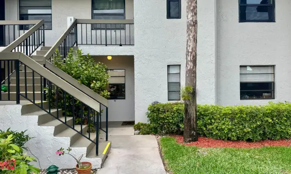 21500 Cypress Hammock Drive 38e, Boca Raton, FL 33428