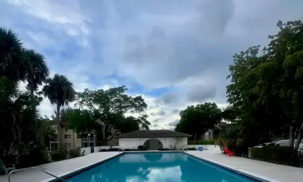 2700 Riverside Drive 103, Coral Springs, FL 33065