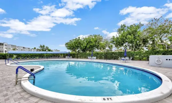 7624 NW 18th Street 407, Margate, FL 33063
