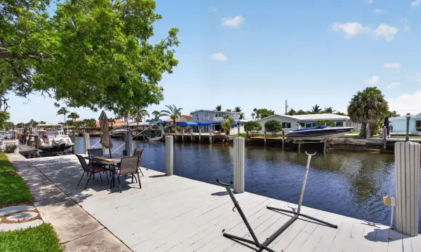 420 SE 14th Avenue, Pompano Beach, FL 33060