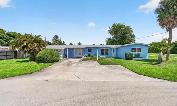 2521 Myrica Road, West Palm Beach, FL 33406
