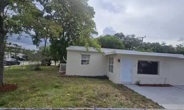 1101 NW 23rd Terrace, Fort Lauderdale, FL 33311