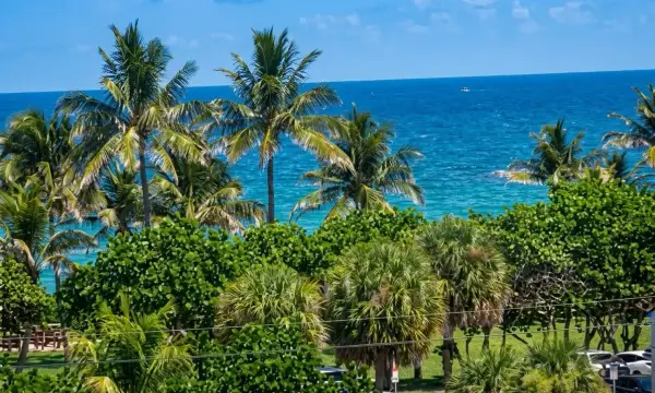 2840 S Ocean Boulevard 601, Palm Beach, FL 33480
