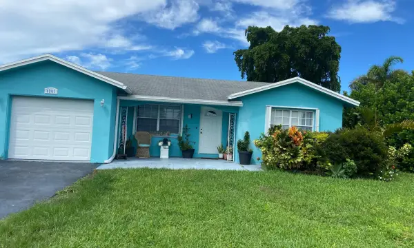 8201 NW 103rd Avenue, Tamarac, FL 33321