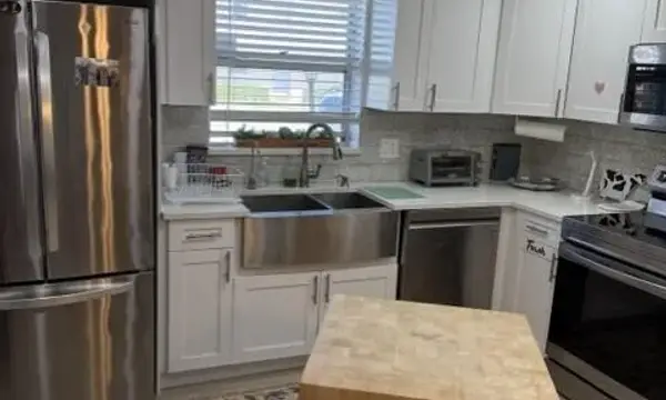 105 Oxford 600, West Palm Beach, FL 33417