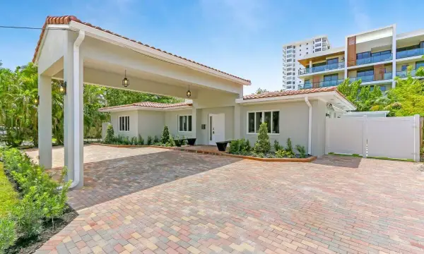 3025 Center Avenue, Fort Lauderdale, FL 33308