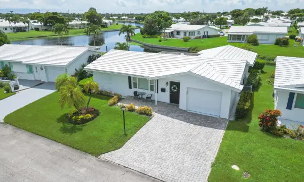 118 SW 15th Court, Boynton Beach, FL 33426