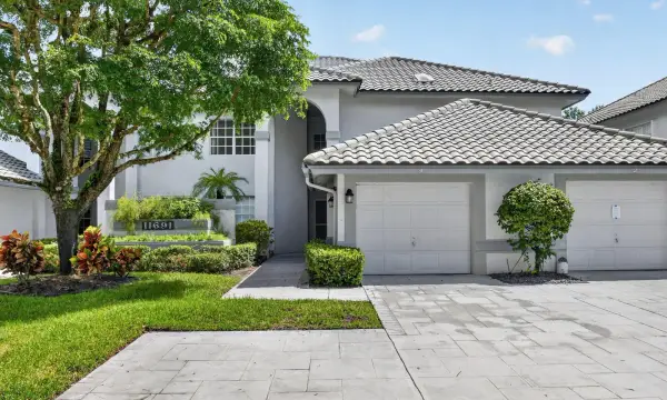 11691 Briarwood Circle, Boynton Beach, FL 33437