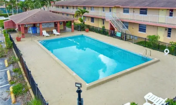 95 NE 41st Street L171, Oakland Park, FL 33334