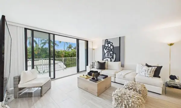 2860 S Ocean Boulevard 209, Palm Beach, FL 33480