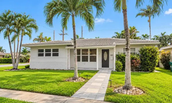 301 SE 3rd Terrace, Dania Beach, FL 33004