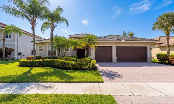 11848 Osprey Point Circle, Wellington, FL 33449