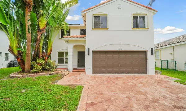 2203 SW 134th Avenue, Miramar, FL 33027