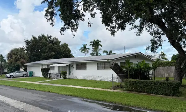 717 SW 2nd Terrace, Dania Beach, FL 33004