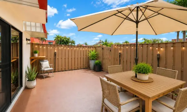 3310 Meridian Way S A, Palm Beach Gardens, FL 33410
