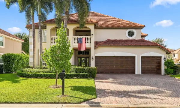 217 Lone Pine Drive, Palm Beach Gardens, FL 33410