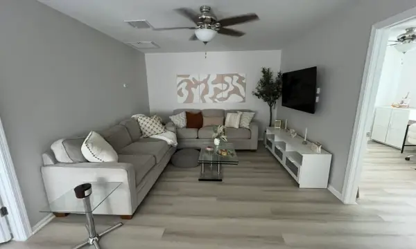 11892 Sturbridge Lane, Wellington, FL 33414
