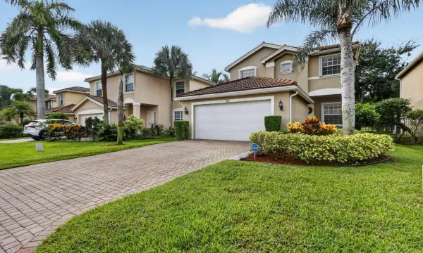 7890 Jewelwood Drive, Boynton Beach, FL 33437