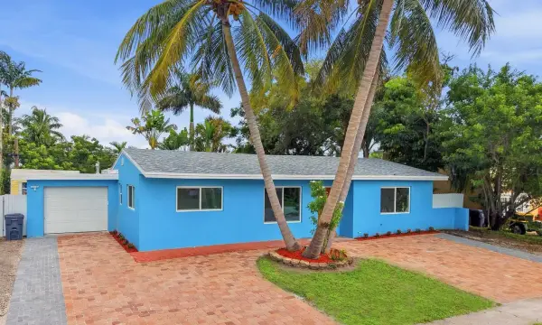 1421 Crest Drive, Lake Worth, FL 33461