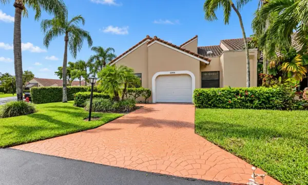 22650 Meridiana Drive, Boca Raton, FL 33433
