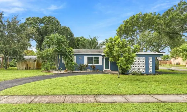 3366 SW 16th Court, Fort Lauderdale, FL 33312