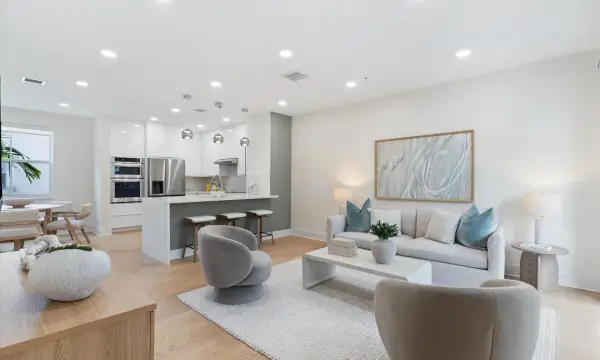 23 NW 4th Avenue, Delray Beach, FL 33444