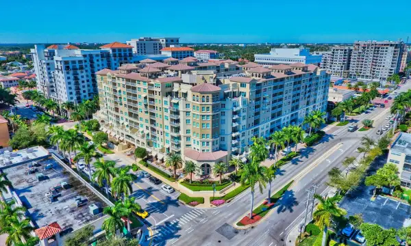 99 SE Mizner Boulevard Ph37, Boca Raton, FL 33432