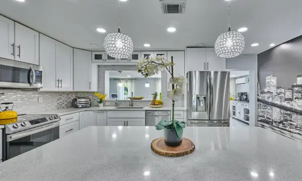 9020 SW 8th Street, Boca Raton, FL 33433