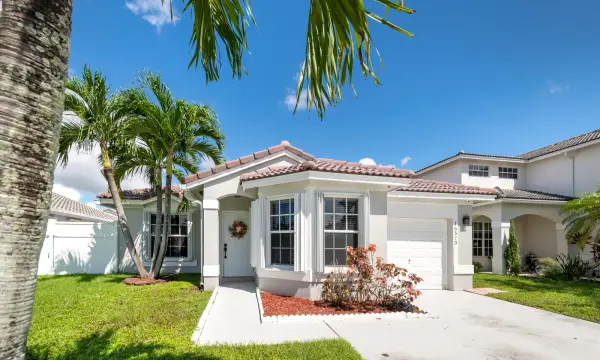 16573 NW 23rd Street, Pembroke Pines, FL 33028