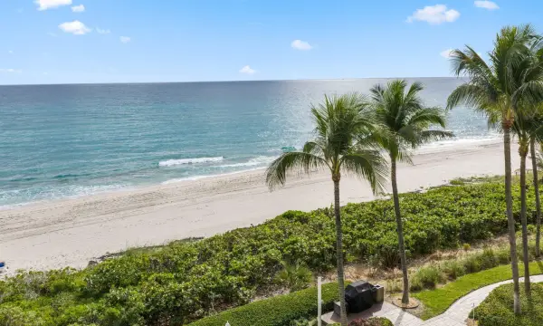 1063 Hillsboro Mile Hillsboro Mile 206, Hillsboro Beach, FL 33062
