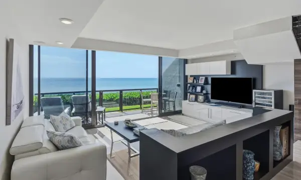 3115 S Ocean Boulevard 103, Highland Beach, FL 33487
