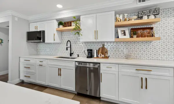 5440 N Ocean Drive 1404, Singer Island, FL 33404