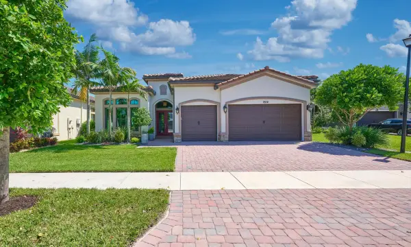 7832 Deer Lake Court, Parkland, FL 33067