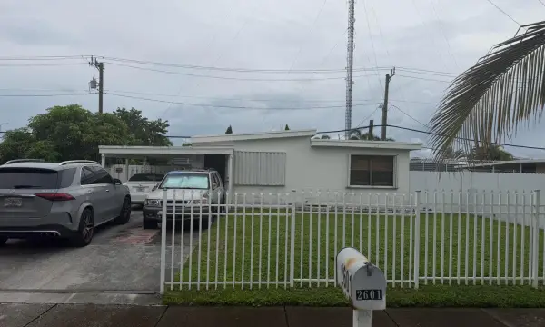2601 SW 53rd Avenue, West Park, FL 33023