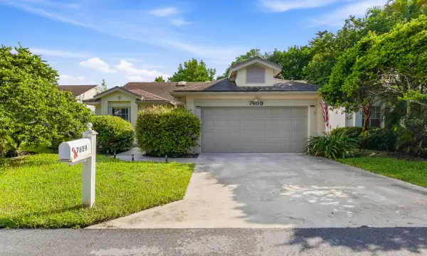 7659 Kings Ride, Boynton Beach, FL 33436