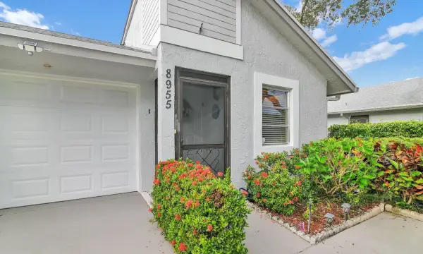 8955 Sunscape Lane, Boca Raton, FL 33496