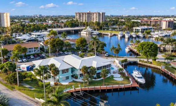 810 SE 22nd Avenue 202, Pompano Beach, FL 33062