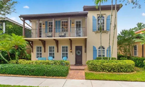 122 Santiago Drive, Jupiter, FL 33458