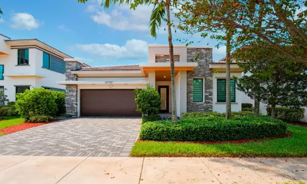 10785 Pacifica Way, Parkland, FL 33076