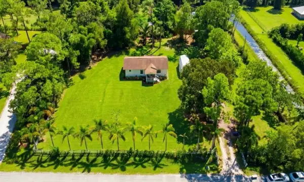 16140 E Preakness Drive, Loxahatchee, FL, 33470