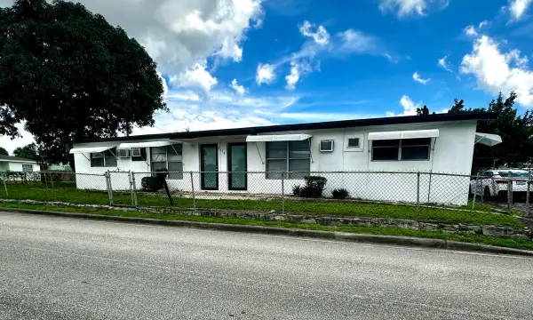 3116 Rj Hendley Avenue, Riviera Beach, FL 33404