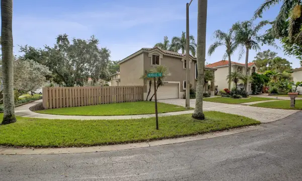 11220 Reveille Road, Cooper City, FL 33026