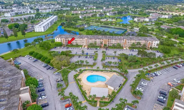 1018 Newcastle A A, Boca Raton, FL 33434