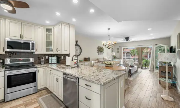 250 NE 20th Street 230, Boca Raton, FL 33431