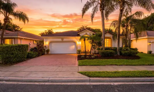7852 NW 77th Avenue, Tamarac, FL 33321